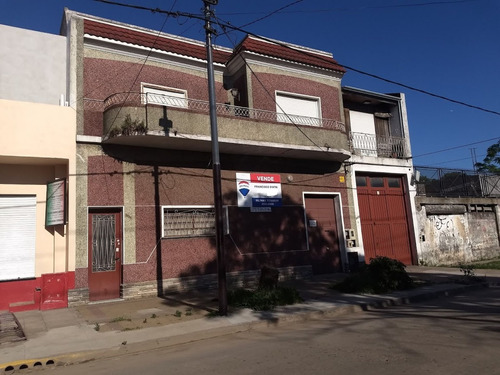 Deposito Con Vivienda En Venta En Lanús Oeste