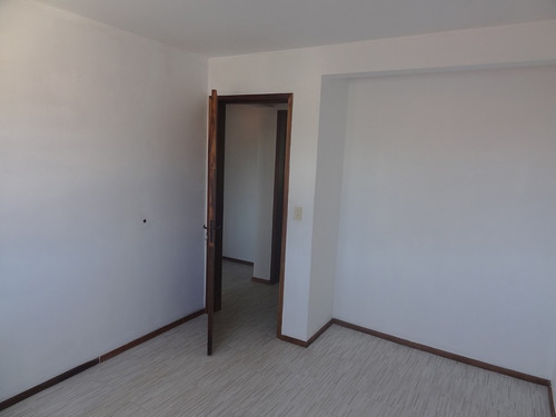 Imagem 11 de 12 de Apartamento Para Alugar - 00560.002