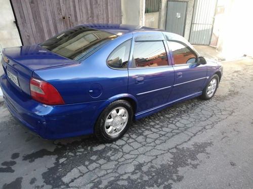 Imagem 7 de 10 de Chevrolet Vectra 2000 2.2 Gls 4p 8v Azul