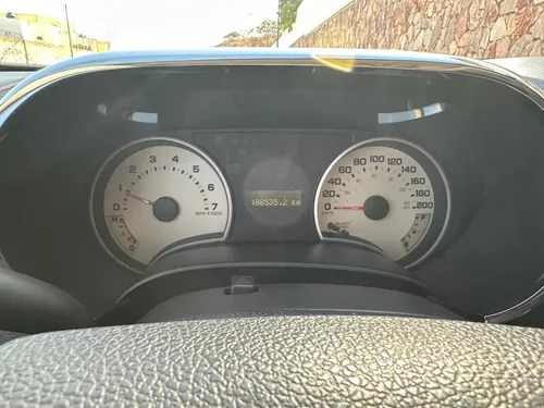Ford Explorer 4.6 Xlt V8 3er Asiento Sync 4x2 Mt