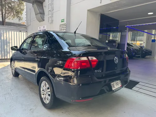Volkswagen Gol Sedan 1.6 Trendline Mt