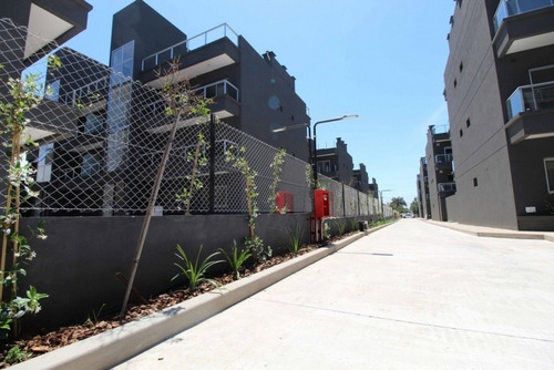Imagen 7 de 11 de Departamento En Venta En San Justo