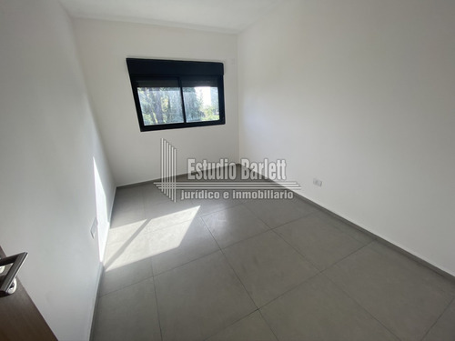 Apartamento En Mansa 3 Dormitorios- Ref: 1419