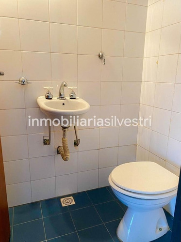 Imagen 14 de 25 de 465 Y 26 City Bell - Casa De 4 Dormitorios En Venta