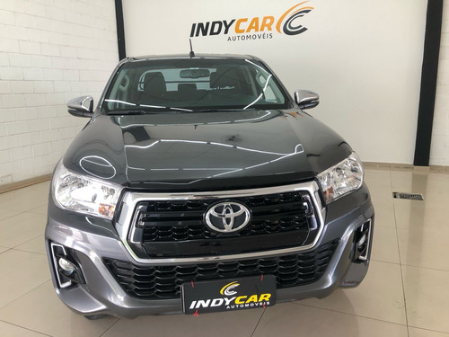 Toyota Hilux 2.7 Srv Cab. Dupla 4x4 Flex Aut. 4p Gasolina e álcool