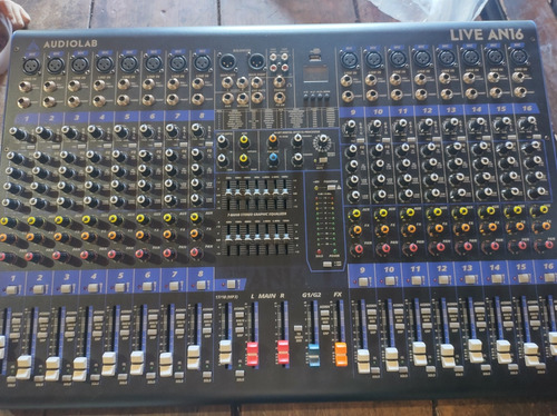 Consola Mixer De 16 Canales Audio Lab 