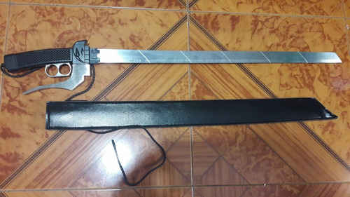 Espada Shingeki No Kyojin Attack On Titan De Acero Con Funda