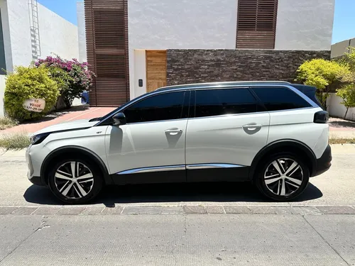 Peugeot 5008 Gt Diésel