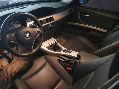 BMW Serie 3 2.0 320i Sedan Executive