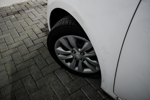 Hyundai Hb20 1.6 Comfort Style (aut) (flex)