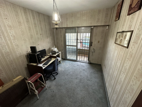Venta Casa Con Fondo Mataderos