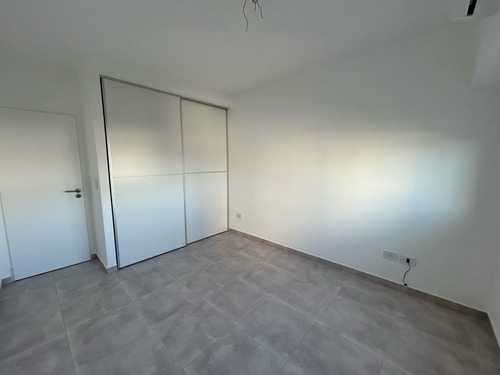 Alquiler 2 Ambientes Luminoso A Estrenar En Caseros