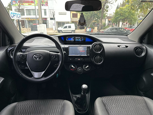 Toyota Etios 1.5 Xls