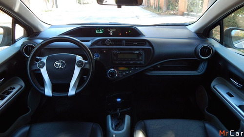 Toyota Prius C Hybrid 2013