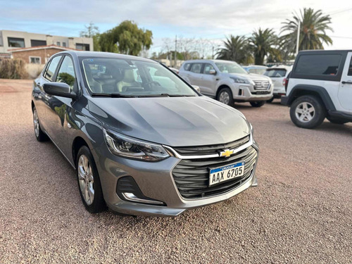 Chevrolet Onix 1.0T Premier At