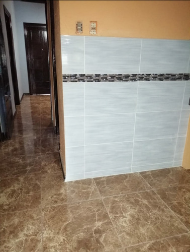 Casa 2dormitorios Maximo Gómez Y Burges