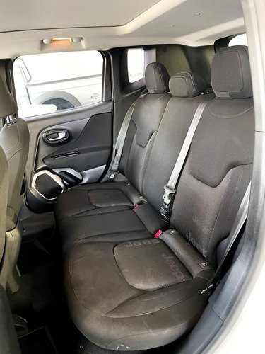 Imagem 8 de 13 de Jeep Renegade 1.8 16v Flex Longitude 4p Automático