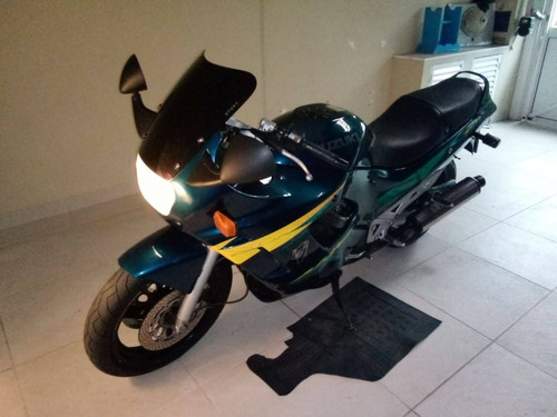 Imagem 3 de 4 de Suzuki Gsx