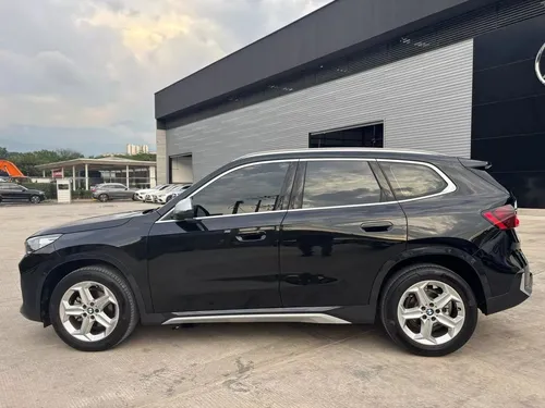 BMW X1 SDRIVE 18I XLINE AT 1500CC T