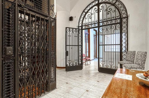 Petit Hotel - Casa En Venta En Caba - Plaza San Martín