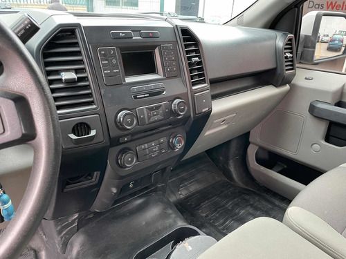 Imagen 13 de 15 de Ford F-150 2017 3.5 Cabina Regular V6 4x2 At