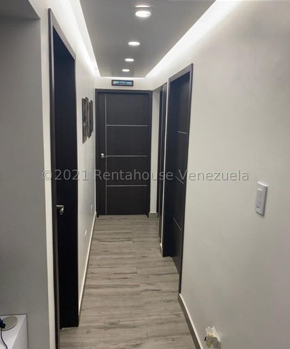 Imagen 8 de 14 de Apto En Venta Cnas. Bello Monte 22-6840 Carolina Fermoso 0424 2083128