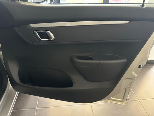 Renault Kwid 1.0 Sce 66Cv Iconic Outsider