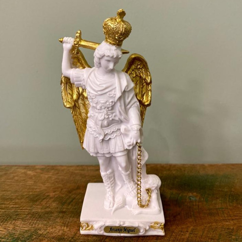 São Miguel Monte Gargano 12cm Pó De Mármore Área Externa