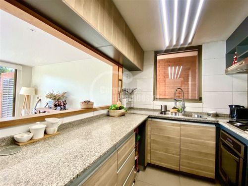 Departamento En Venta 2 Dorm. Con Jardín En Vitacura
