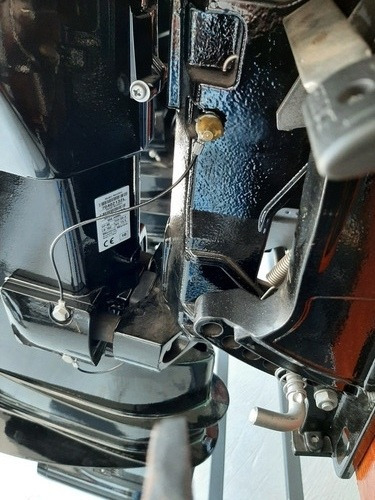 Imagen 6 de 8 de Motor Fuera De Borda Mariner 40hp 2t Manual 0hs C/ Caña.