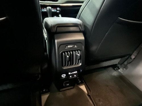 Imagen 21 de 24 de Jeep Commander Limited 2.0 Turbo Diesel 4x4 En Stock Hg
