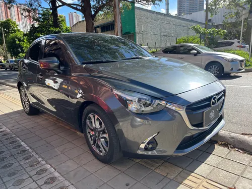 Mazda 2 Touring Cc1500 Automático