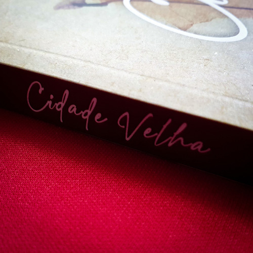 Cidade Velha, de Miranda, Maureen. Editorial Editora Rua do Sabão Eireli, capa mole em português, 2022