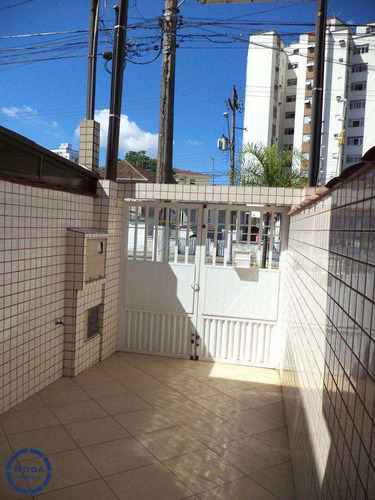 Casa Com Piscina Em Santos! - V6007