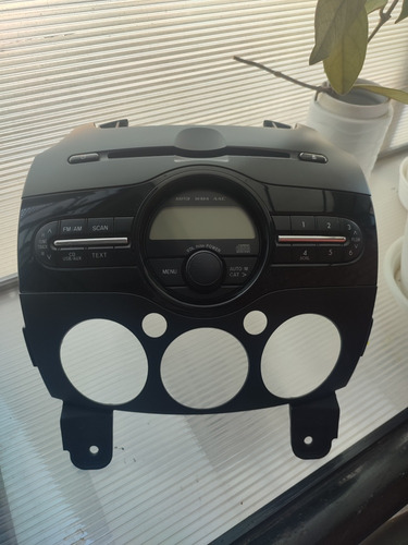 Radio Original Mazda 2 2013
