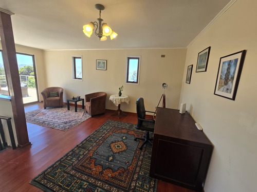 Gran Casa En Las Rocas Tradicional 7d/6b
