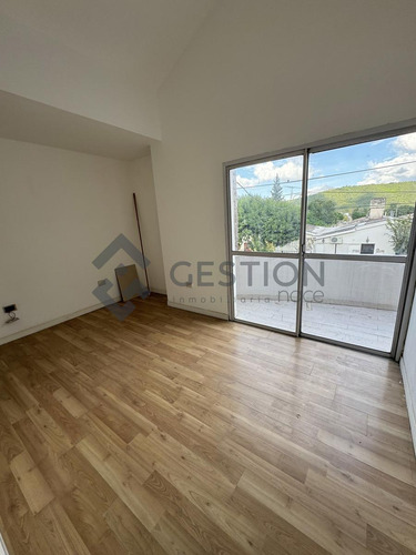 Casa En Venta En La Calera - Opciónal Se Vende Galpón