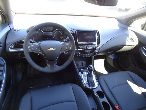 Chevrolet Cruze 5 1.4 Rs At 5 p