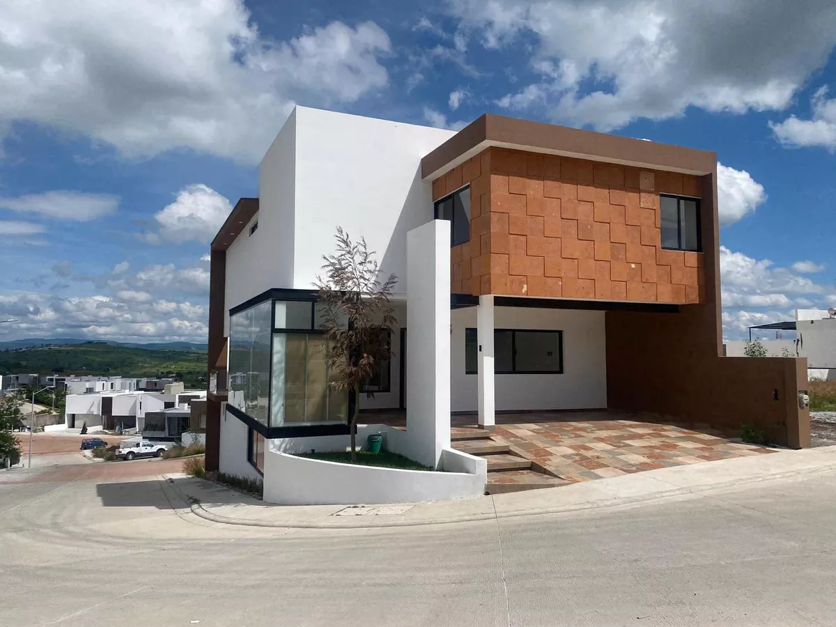 Venta Casa Habitación En Lomalta, Tres Marías