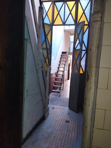 Local Con Vivienda