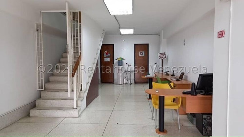 Imagen 4 de 11 de Local En Venta En Parroquia Altagracia 22-12309 Adri 04143391178