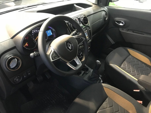 Imagen 16 de 17 de Renault Kangoo Zen 1.6 (ca)