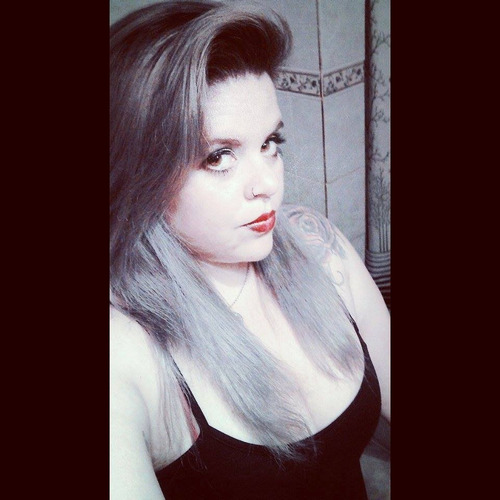 Imagen 4 de 4 de Tintura Blum Color Gris + Shampoo Matizador Blum Apto Vegan