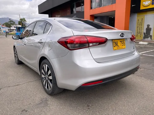 Kia Cerato Pro Sx Mt 1.6