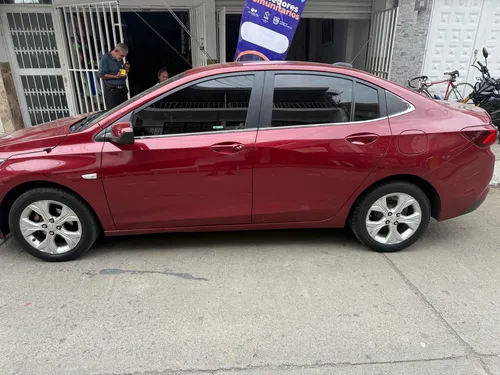 Chevrolet Onix 1.0T Premier Sedan At