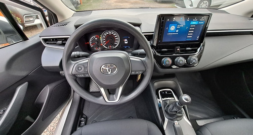 Imagen 10 de 15 de Toyota Corolla Xli Manual