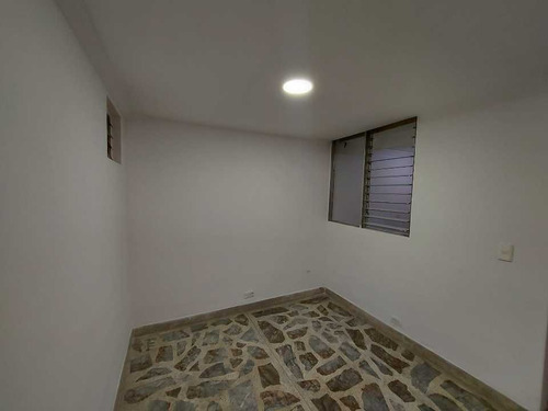 Imagen 16 de 30 de Se Vende 1 Piso Sala Garage En Santa Ana A Una Cuadra De La Salle