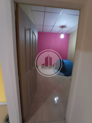 Vende Una Bonita Casa En Palo Negro, Urbanizacion Araguaney Sector Los Robles. 013jsc