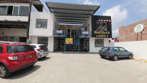 Imagen 1 de 10 de Local Comercial En Planta Baja Frente A La Uteq Al Norte De Querétaro.