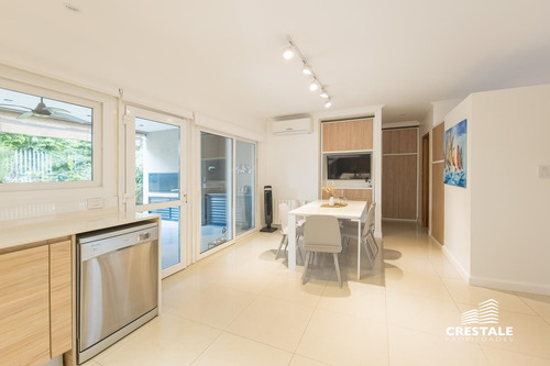 Venta Casa 3 Dormitorios Funes Hills Miraflores Barrio Privado